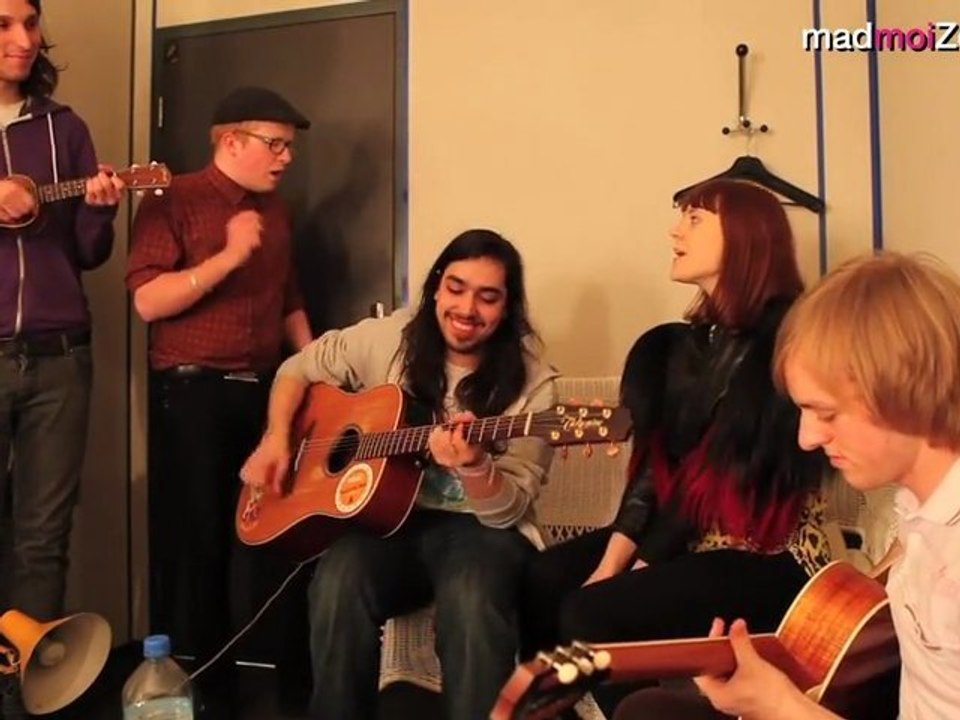 Kate Nash unplugged Do Wah Doo