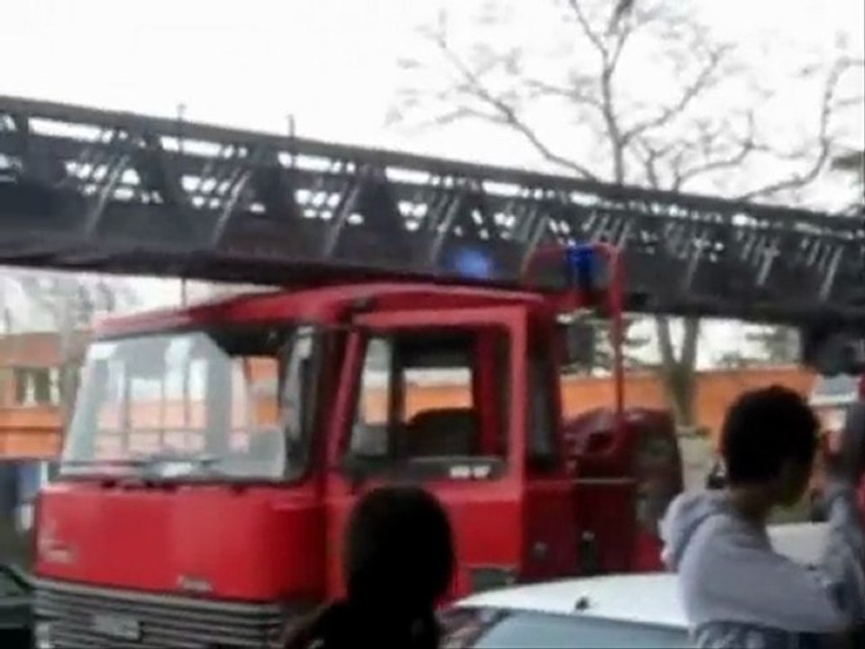 Gennevilliers - Le Luth - Incendie volontaire...