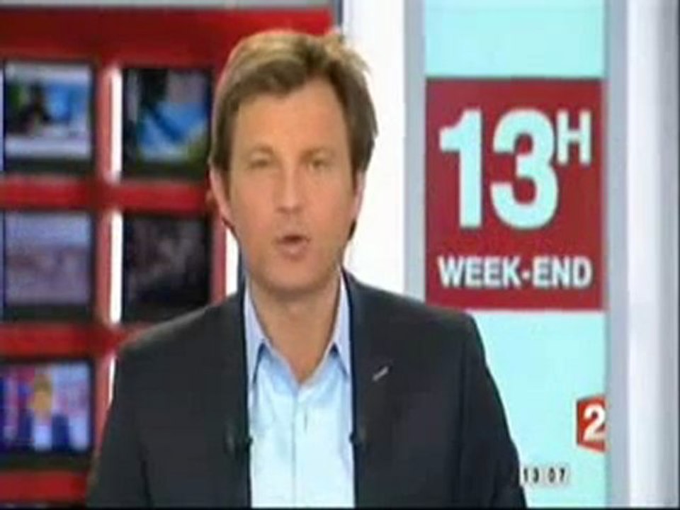 Une icône de la vierge coule de l'huile (Français)