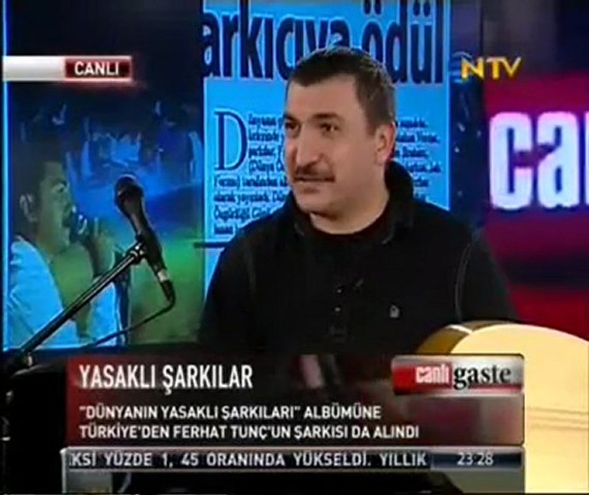 FERHAT TUNÇ'A ÖZGÜR MÜZIK ÖDÜLÜ