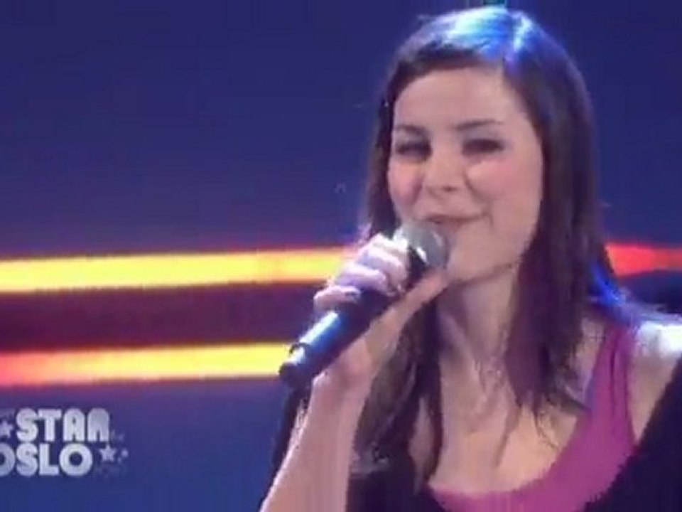 Lena Meyer-Landrut - New Shoes