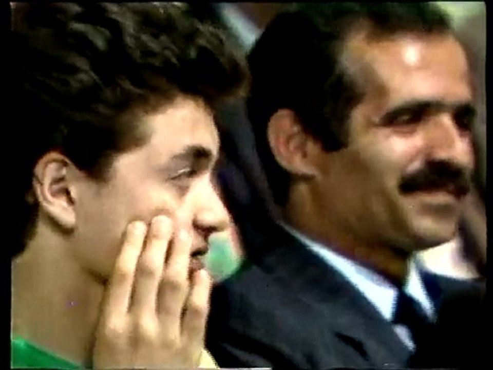 Fatih Mühürdar - Parodiler - Meraklı Çaycı