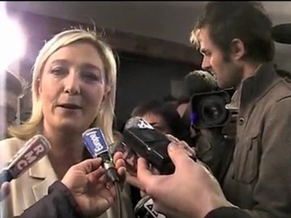 Marine Le Pen: cumul des mandats?