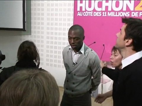 Ali Soumaré, star de la soirée / Jean-Paul Huchon spectateur