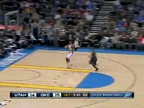 Jeff Green picks off the pass from Deron Williams and takes