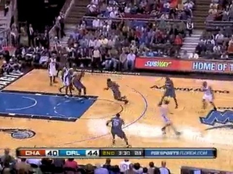 Raymond Felton loses his handle on the ball but Dwight Howar