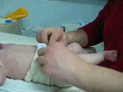 01/02/2010 : après le bain, du vélo et une couche en bambou