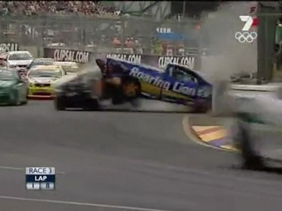 V8 Utes Adelaide 2008 Massive crash