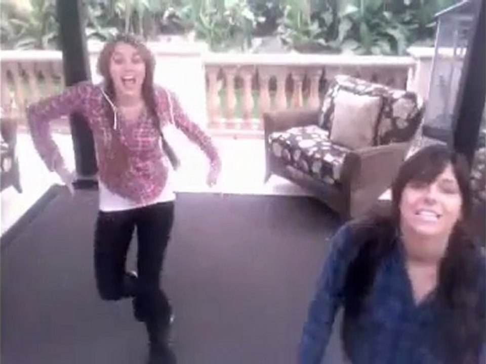 Miley   Mandy Show! Hoedown Throwdown!