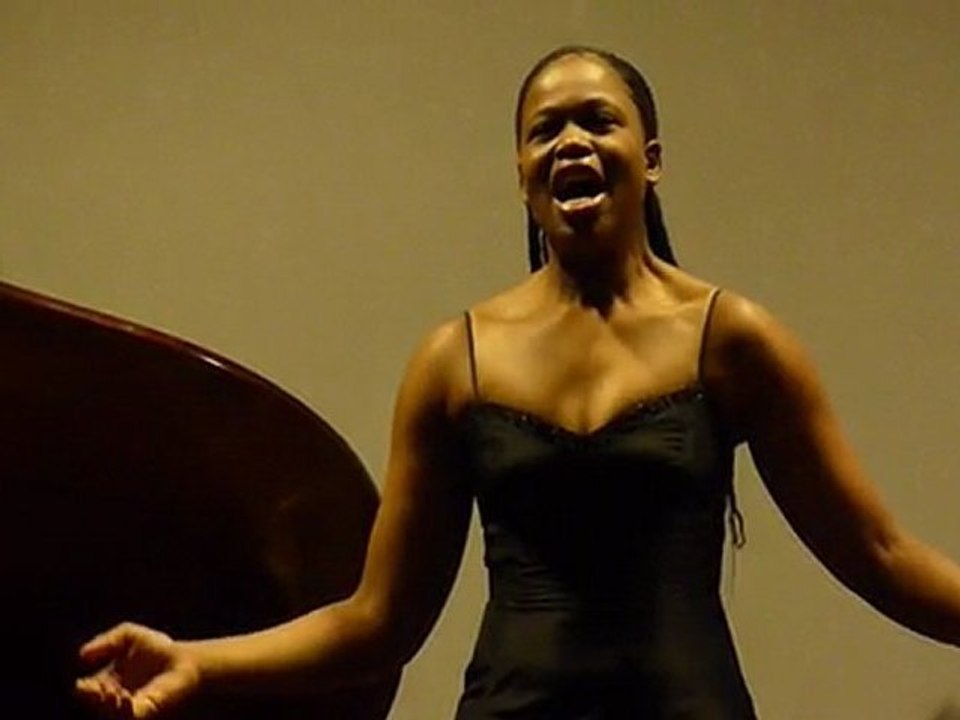 Pretty Yende sings Gershwin - Summertime