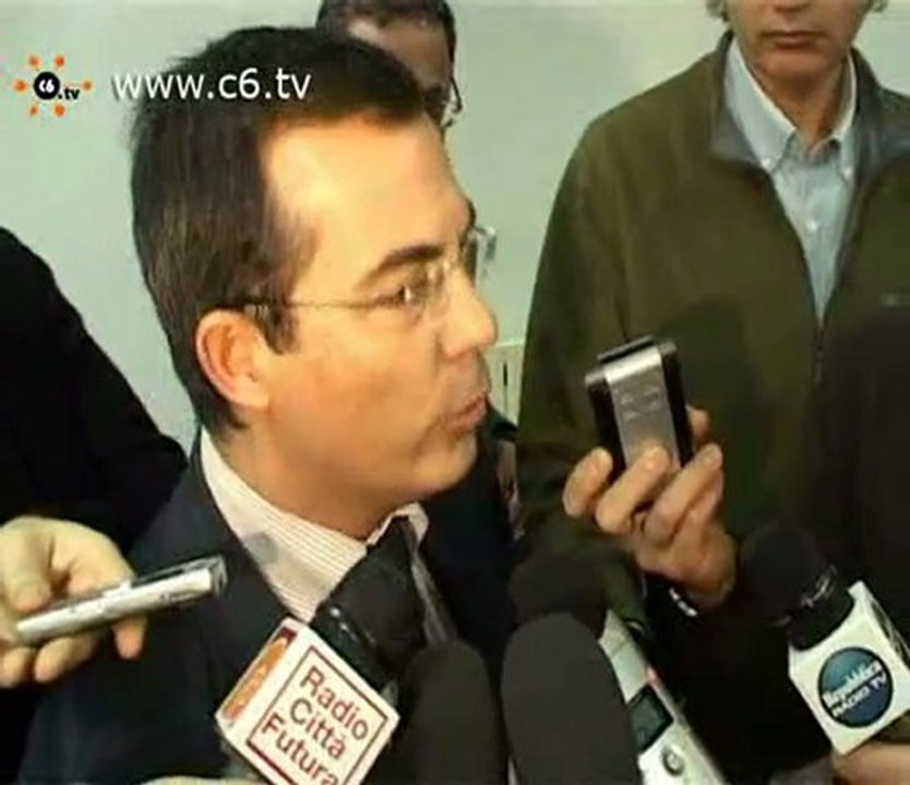 La Rai cancella Ballarò , ma Floris continua il suo lavoro