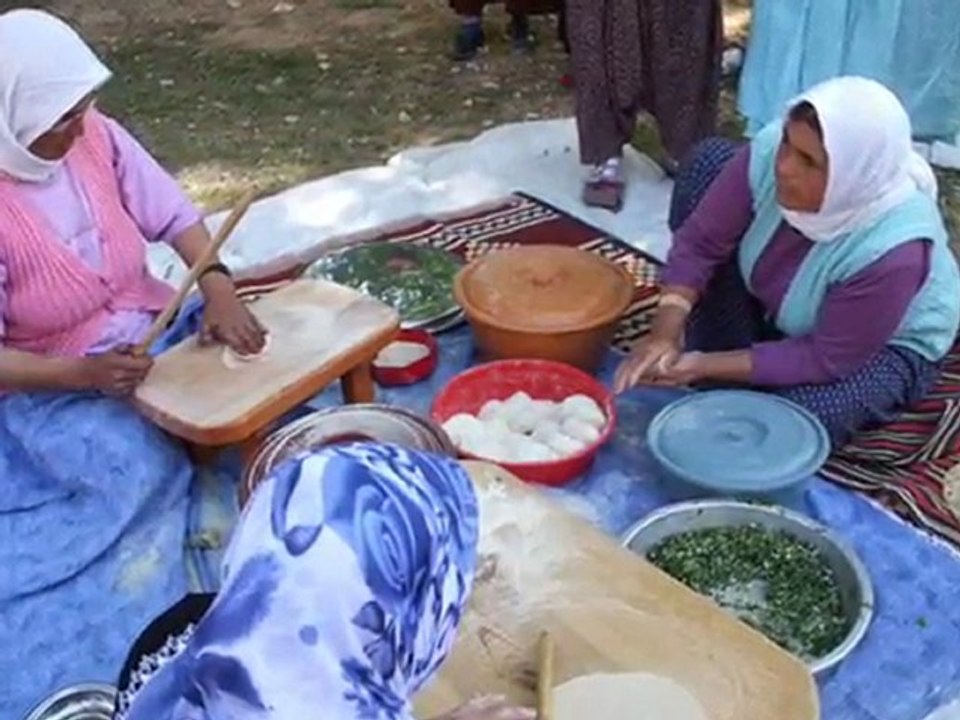 Çok şükür Köylüyüm parçası ile  köyümüzden karma resimler