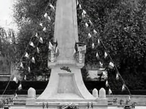 HOMMAGE A JEAN FERRAT L'AFFICHE ROUGE ARAGON PAR WIRE JACK