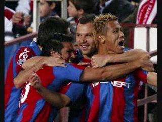 Sevilla 1-2 CSKA Moscow Honda spectacular free-kick