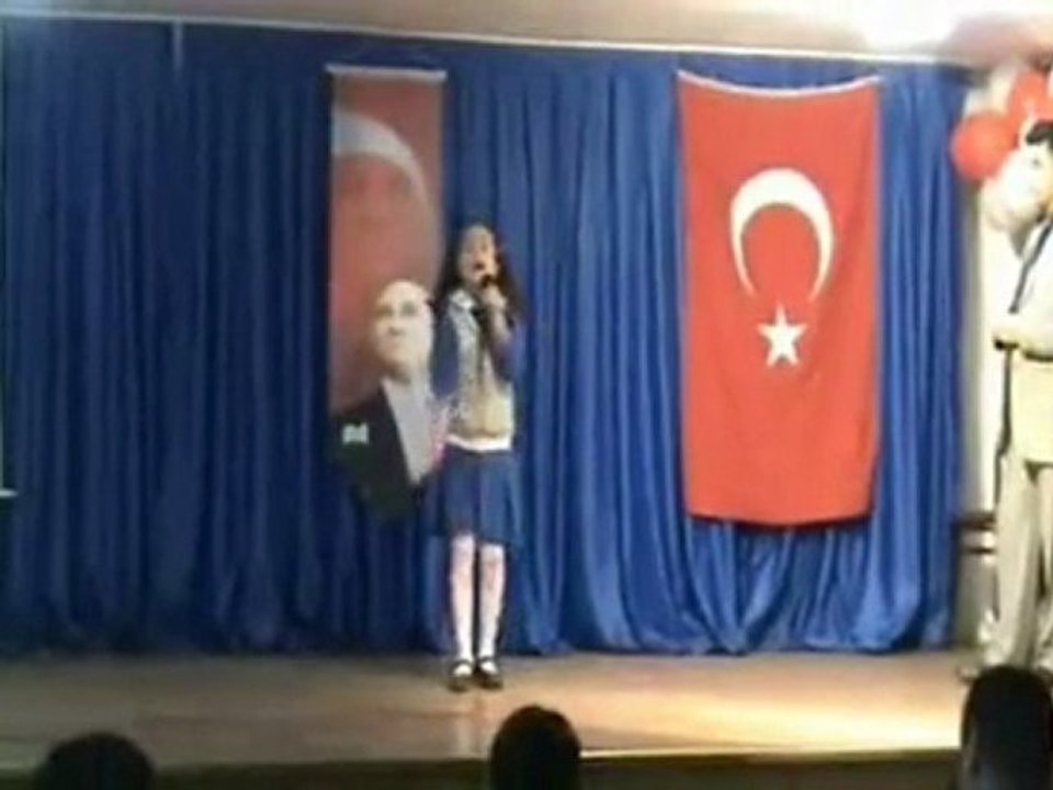 2010 Alaplı İstiklal Marşı Okuma Birincisi - Zeynep AKSOY