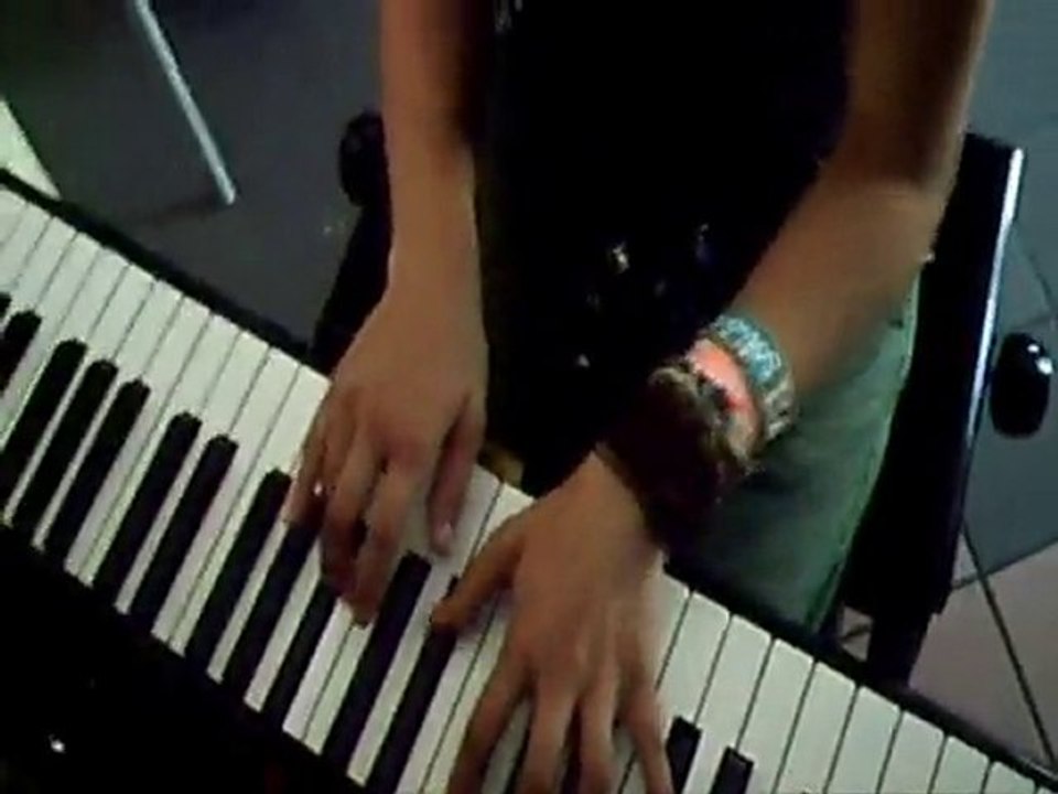 Le Moulin - Yann Tiersen par camille (Val d'Oule 2009)