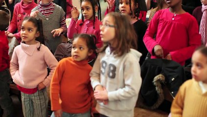 Les Gospel Kids chantent "Eh oh"