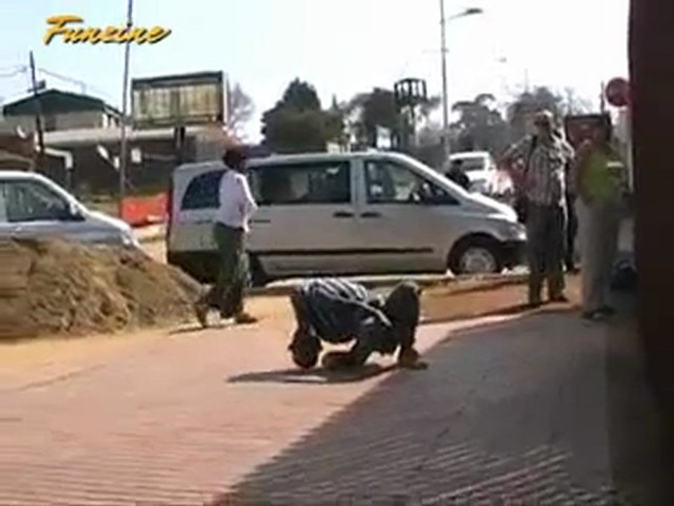 L'uomo senza ossa