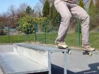 MAXIME ROLLAND, Skate Park, Loudeac Center. AWSOME