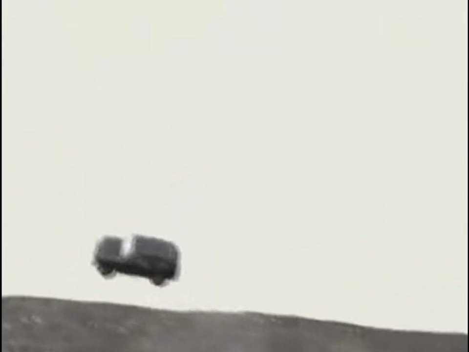 Lada acrobatique : Fortiche, mais à ne pas imiter...