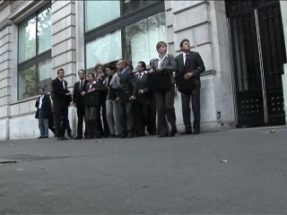 Homo Sapiens Burocraticus :  EXTRAITS