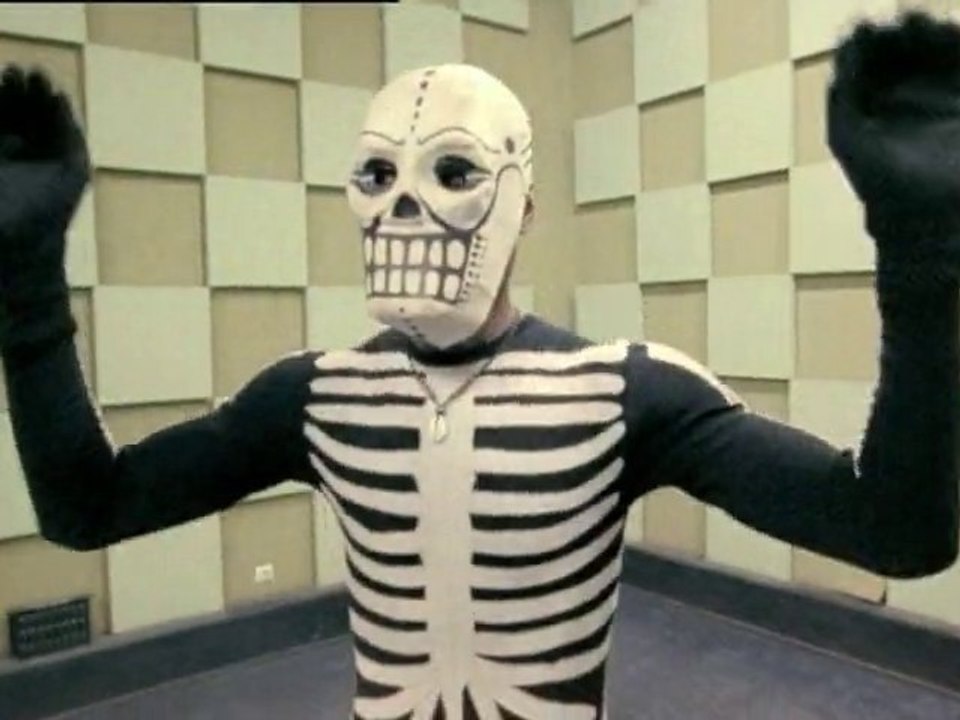 BALOJI - KARIBU YA BINTOU - LE CLIP