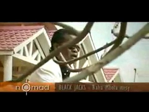 Raha mbola misy-Black jacks. Par : Cludegeorges.