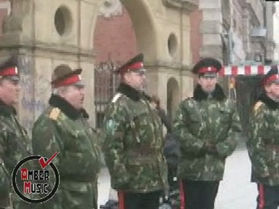 Superwaffe N°1 Petty Behlinda, Amber-Music, Superweapon