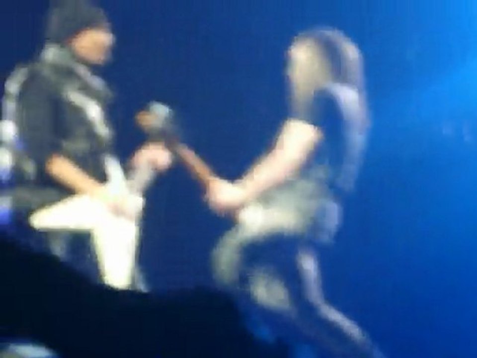 Tokio Hotel*Kampf der Liebe + solo {17/03/10}