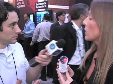 CES 2009: Motorola Aura Cell Phone