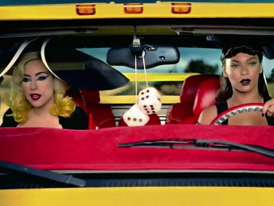 LADY GAGA Feat BEYONCE - Telephone