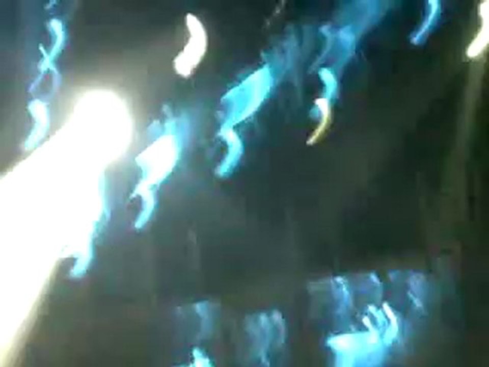 Tokio Hotel*Durch den Monsun {17/03/10}