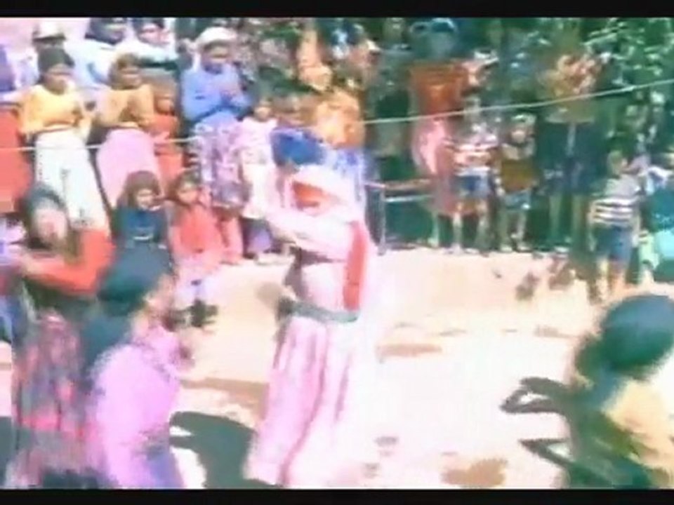 Kemal Sunal =Kibar Feyzo