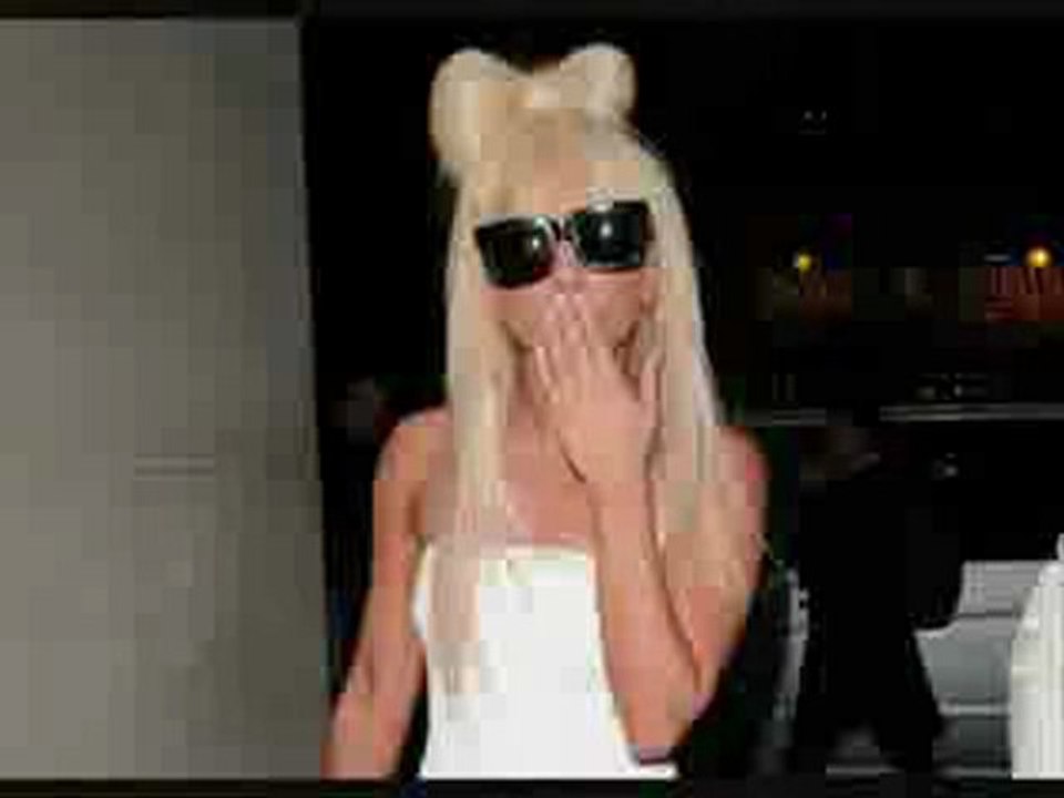 Telephone f/ Beyonce