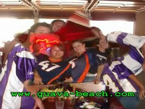 Sports Bars In Mission Beach + Best Beach Bar!