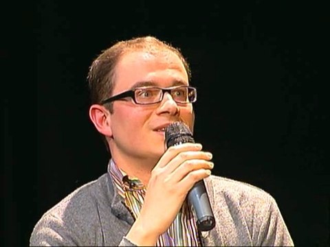 PARIS 2.0. MEDIA 2.0 = Réseaux sociaux hyper locaux