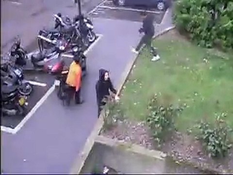 Un ouf ki arive et saute direct (yamakasi du 92