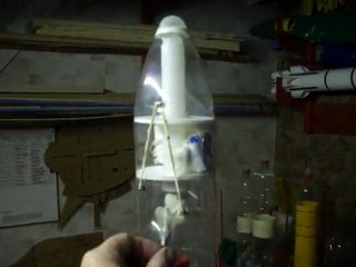 Fusées à eau - Système de trappe à parachute Papyjo