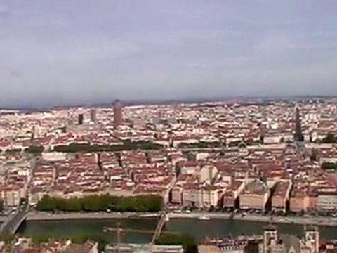Sur les toits de la basilique de notre dame de Fourvière