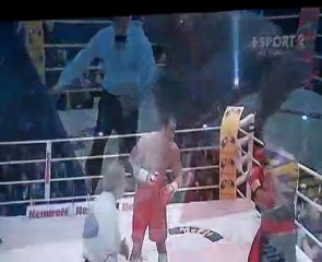 BoxingNews.pl - Klitschko nokautuje Chambersa