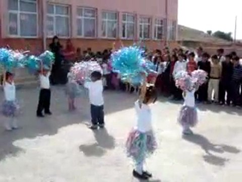 Cizre Aşağı Çeşme İÖO Anasınıfı 23 Nisan Gösterisi