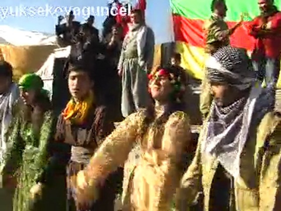 yuksekova dılezı newroz2