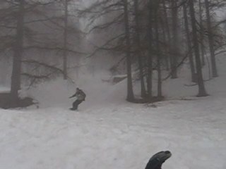 Petit trip par dessus une table (2) !!!