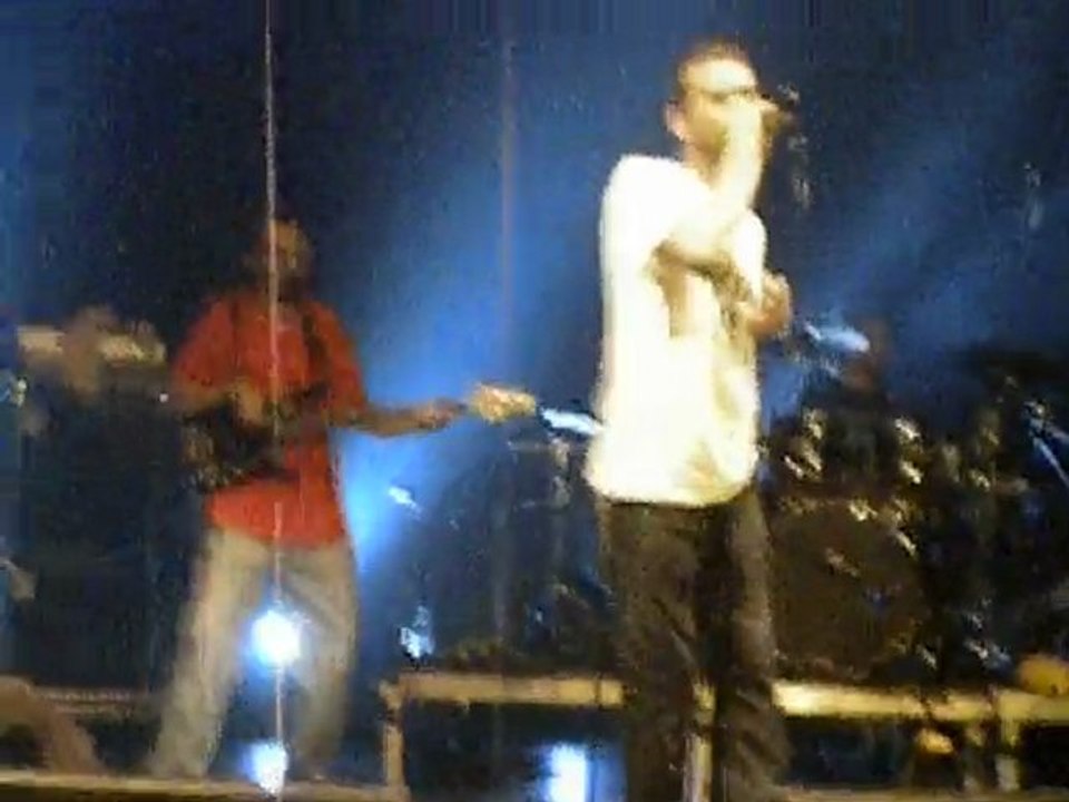 Pierpoljak - Police (Live Splendid Lille)