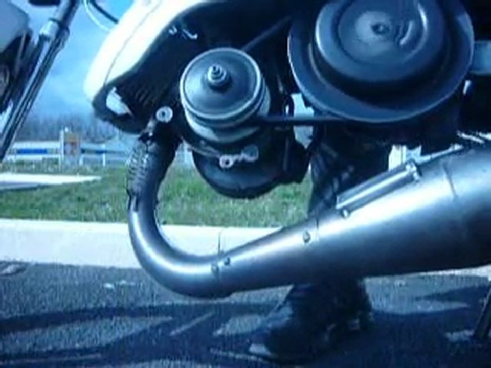 test monter de la courroie avec la roue arrière en l'air !!!