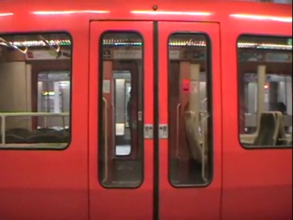 MPL85 : Signal sonore + fermeture des portes