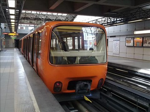 MPL85 : Son du signal sonore + fermeture des portes