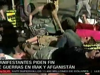 Manifestantes estadounidenses piden fin de guerras en Irak y