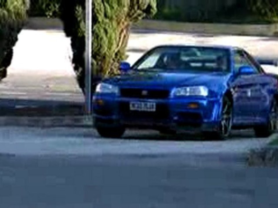 Nissan Skyline R34 Gt R Uk Spec Video Dailymotion