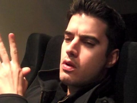 Ο Γιάννης Τσιμιτσέλης στο cosmo.gr 2